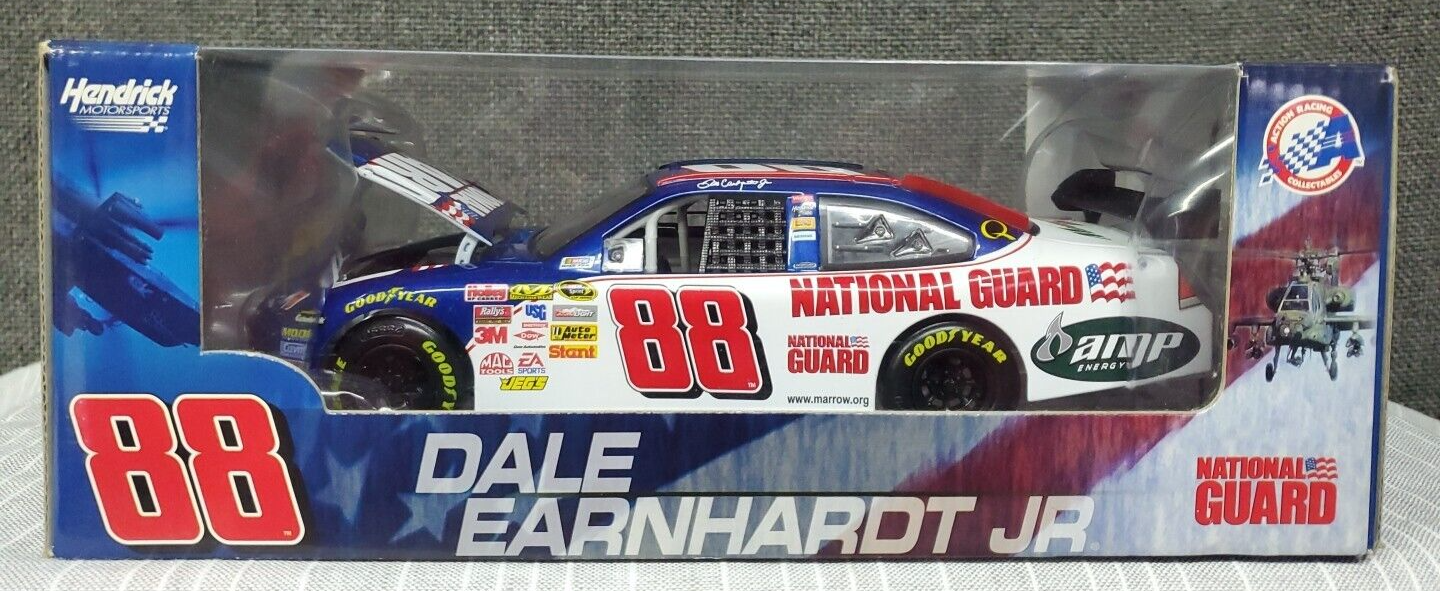 Dale Earnhardt Jr #88 National Guard Racing Team Semi トラクター