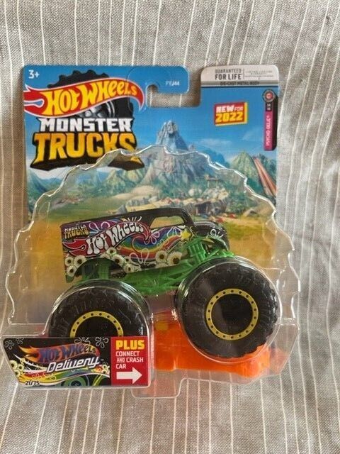 New 2022 Hot Wheels Monster Trucks Shark Wreak Connect & Crash Car Series