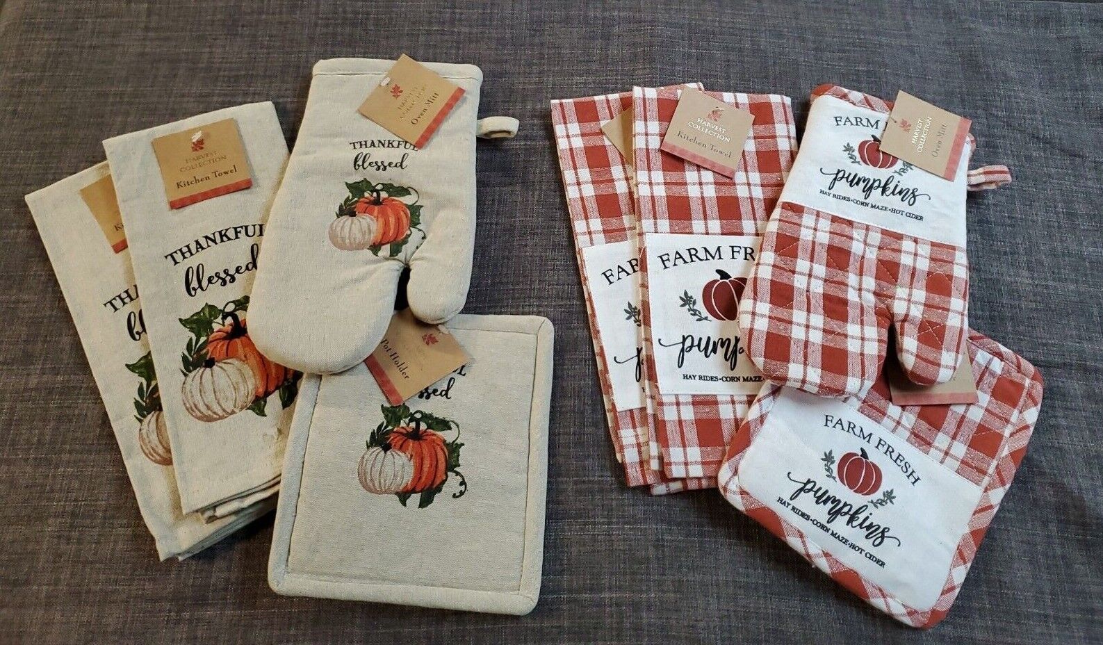 Pot Holder and Oven Mitt Queen Of the Kitchen 2 Piece Set NEW