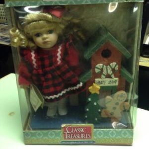 DOLLS Classic Treasures Special Edition Collectible Dolls Christmas Candy Shop -NIB