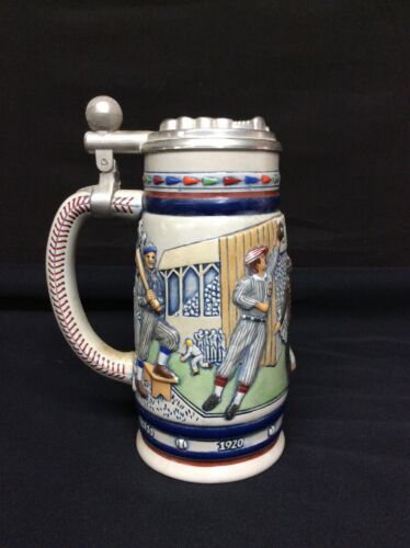 Vintage 1984 AVON 316040 Ceramic-Great American Baseball-Handled Lidded BEER STEIN Mug